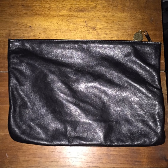 Black leather clutch handcrafted in Florence - Picture 2 of 5